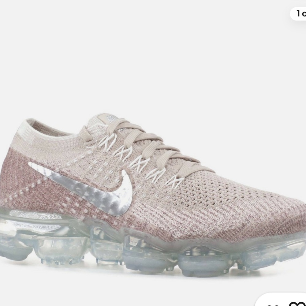 Nike Air Vapormax Flyknit sneakers - Picture 10 of 10